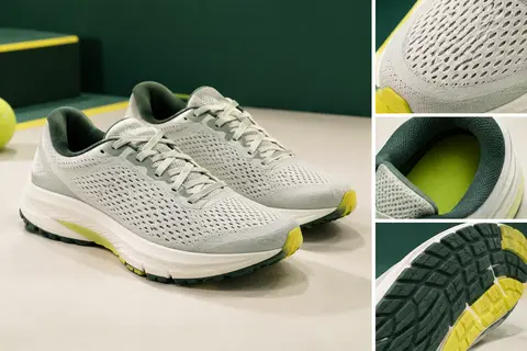Paire de chaussures de running pour homme avec tige synthétique perforée et semelle extérieure en caoutchouc synthétique