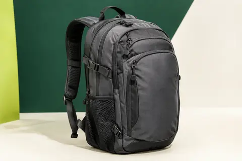 Sac à dos Trespass Albus de 30 L avec compartiments zippés et poches latérales en maille